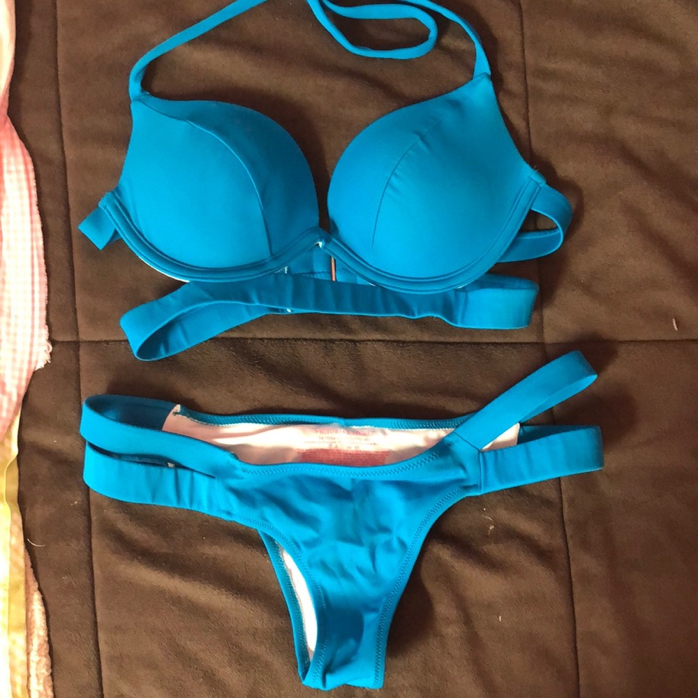 Victoria secret bathing suit set in aqua blue